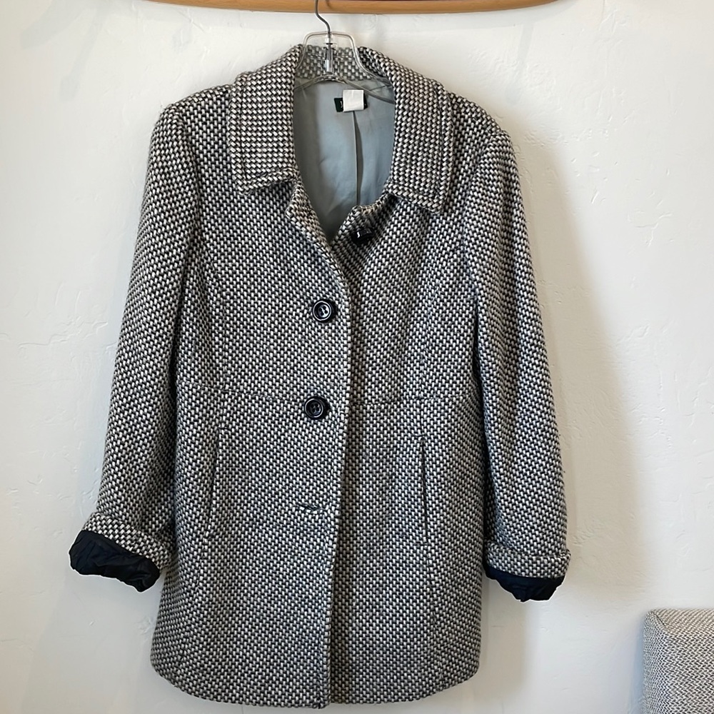 JCrew car cost. Wool blend. Grey and white houndstooth.